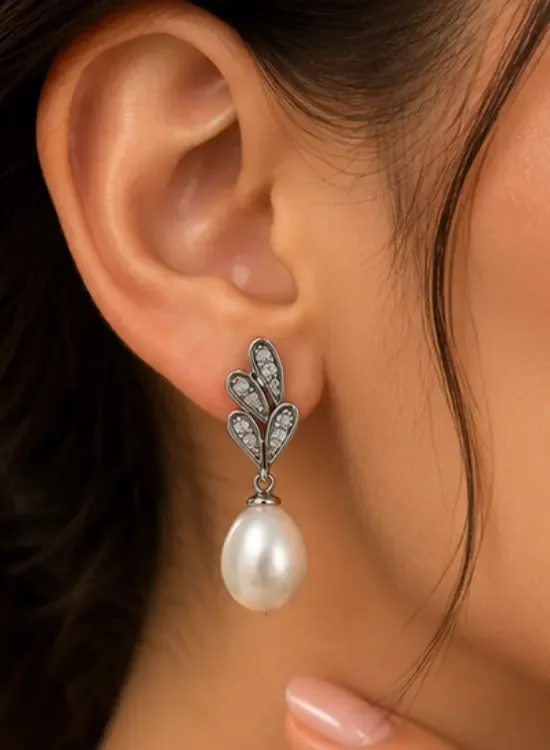 Pearl Blossom Silver Drop Earring